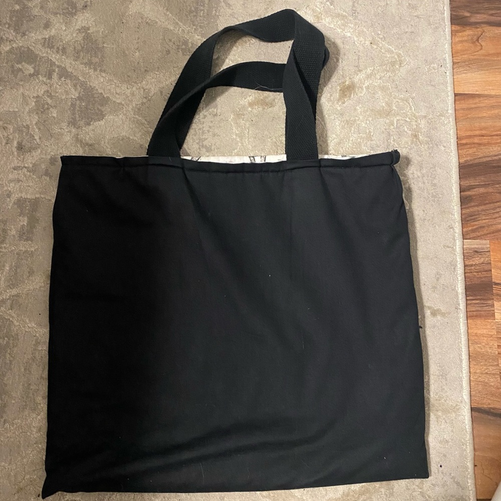 Custom authentic saint laurent tote - Picture 2 of 4